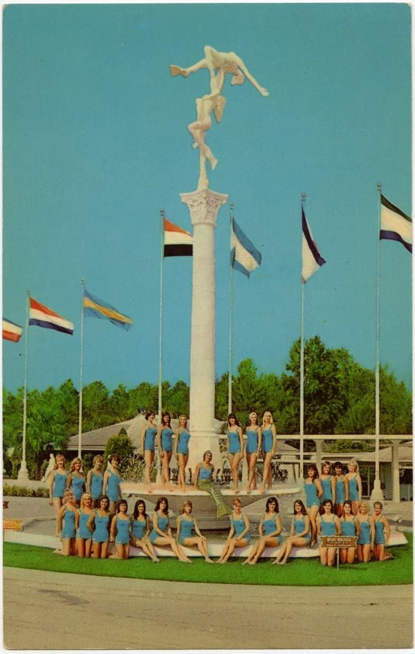 Group portrait of Weeki Wachee mermaids, circa 1966