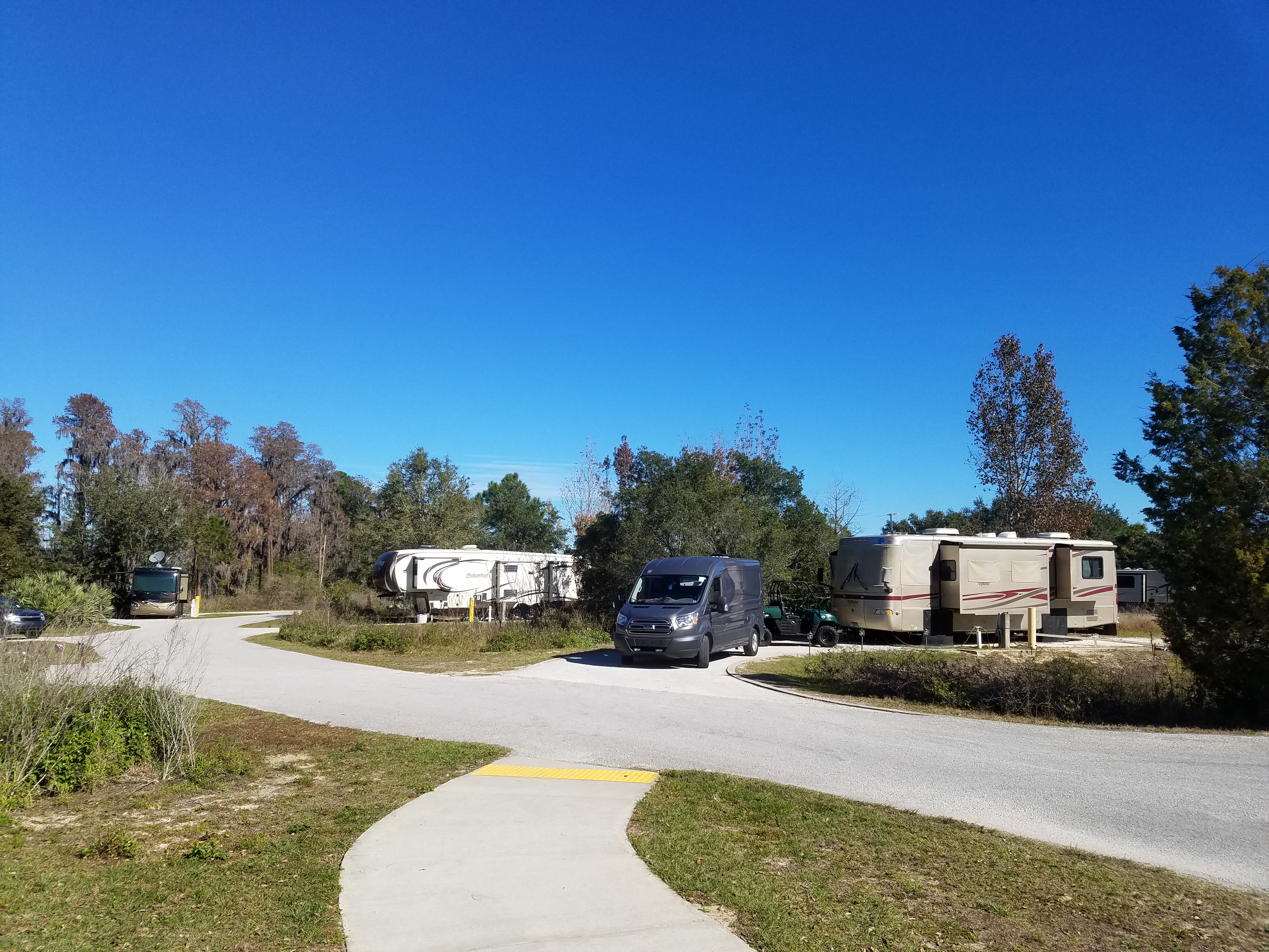 Family campground Lake Louisa