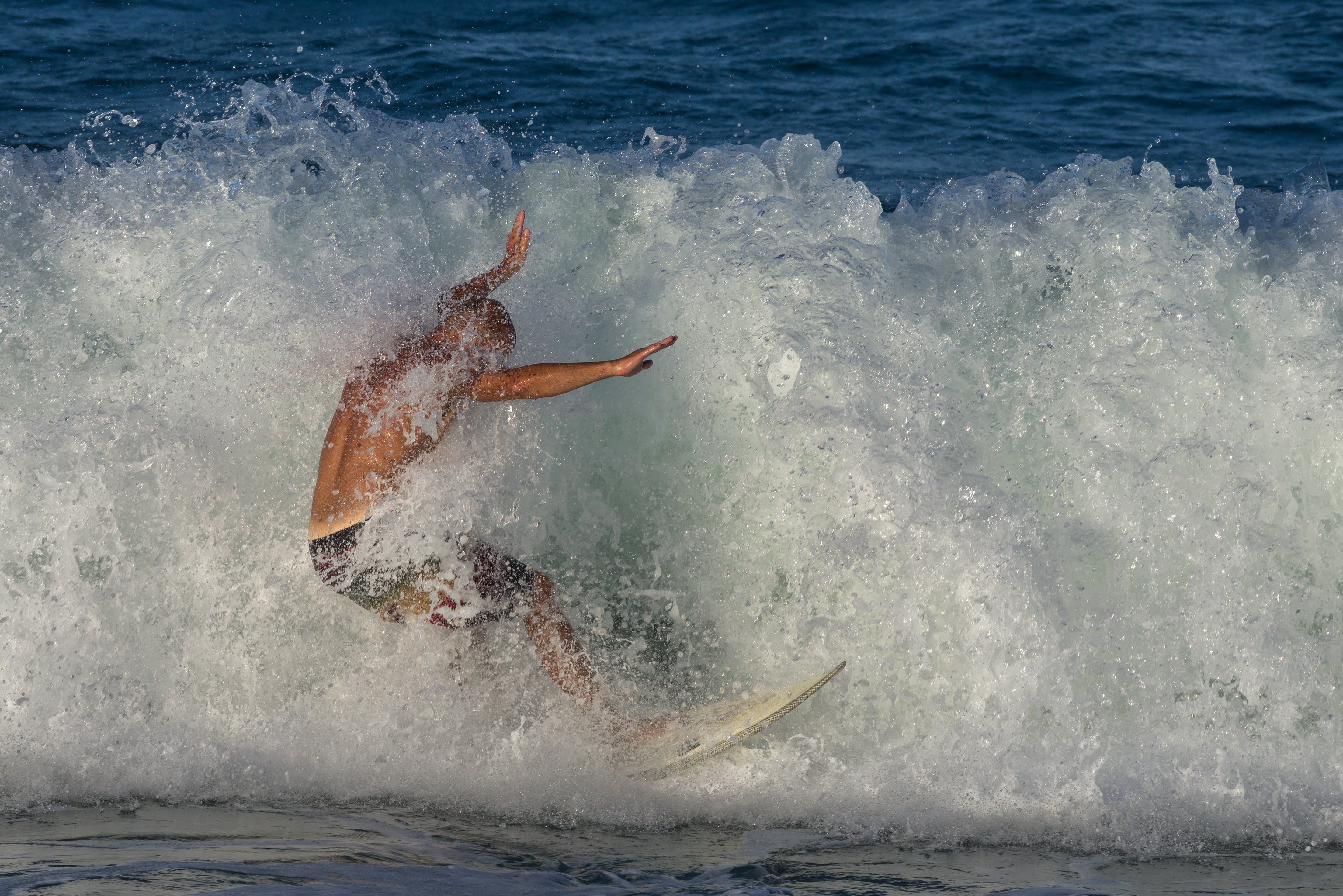 2018 Summer Photo Contest Winner - Surfing in Sebastian Inlet