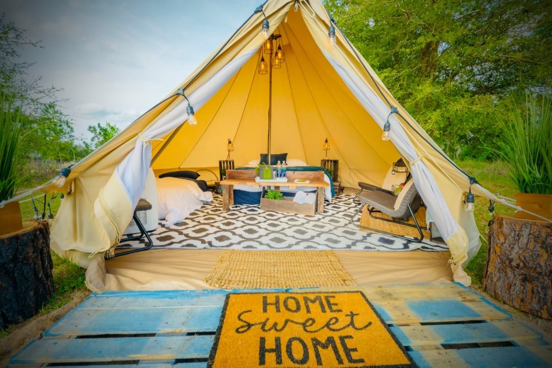 Glamping Tent at Lake Louisa