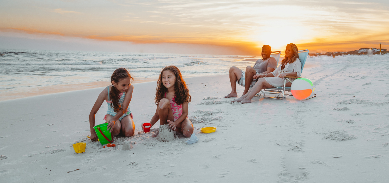 https://www.floridastateparks.org/sites/default/files/media/image/BeachCrop.jpg