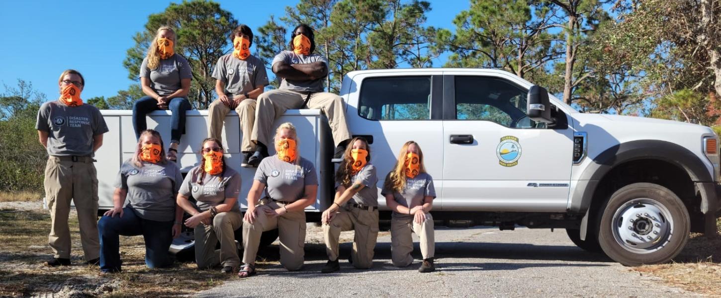 A group of FLCC members. 