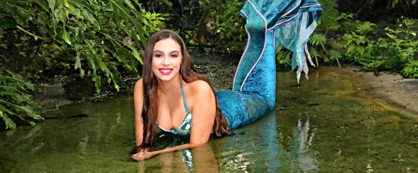 Mermaid Gianna of Weeki Wachee Springs State Park