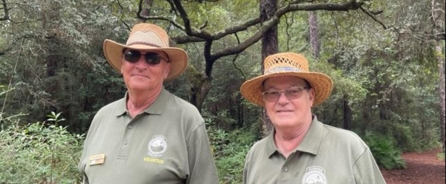 An image of volunteers at Blackwater River 