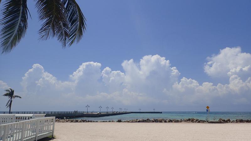 Trail along the beach in Key West - Florida Keys Overseas