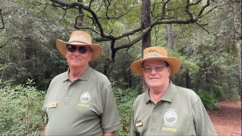 An image of volunteers at Blackwater River 