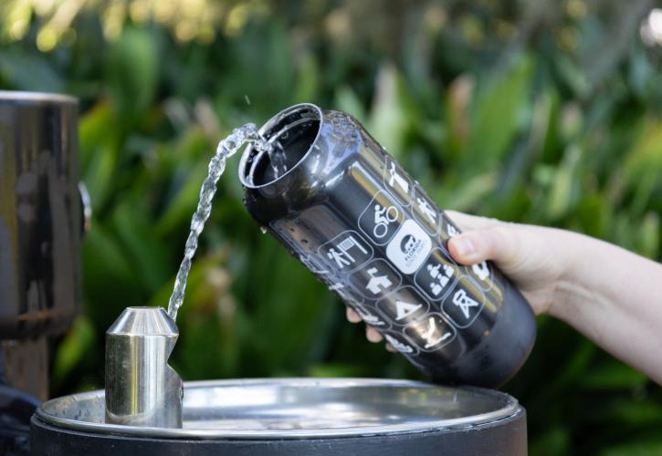 Refilling water bottle