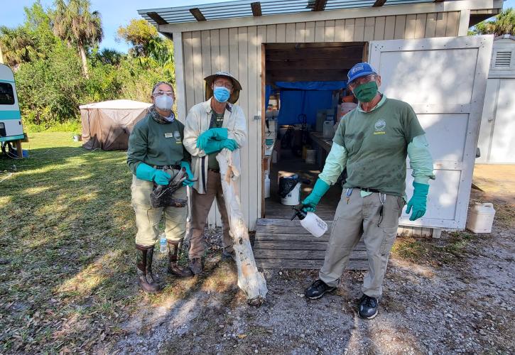 Volunteers prepared to use chemicals on invasive plants.