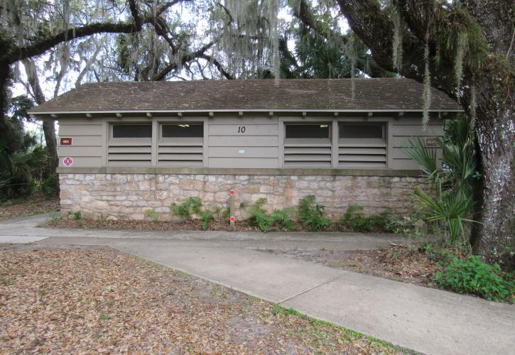 The bathroom building by the South Pavilion