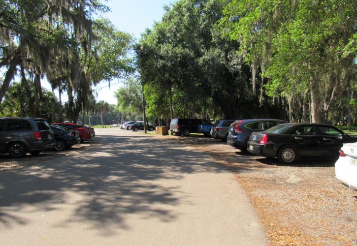 Parking near Lake Pavilion