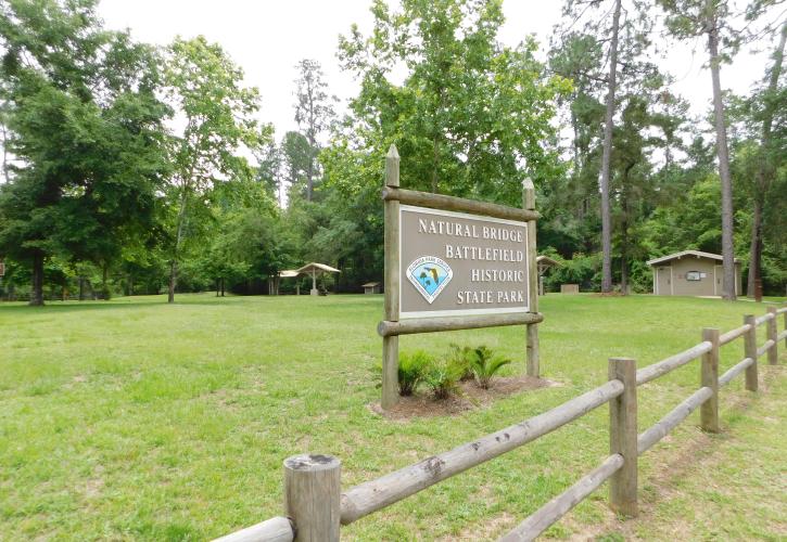 Natural Bridge Battlefield Sign and Picnic Area