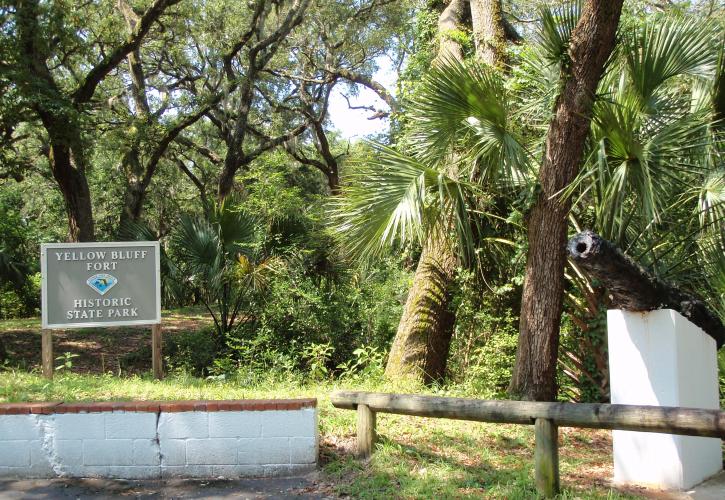 Yellow Bluff Fort Entrance Sign