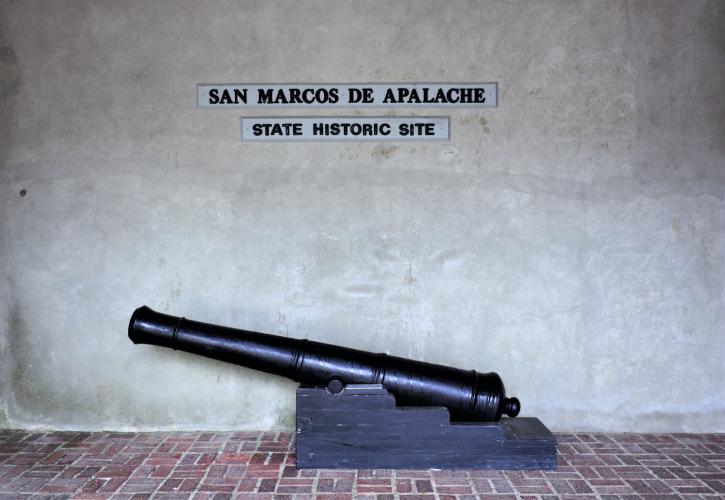 cannon at entrance of museum