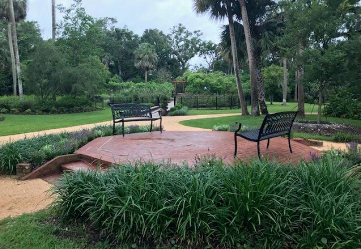 Washington Oaks Gardens Sitting Area