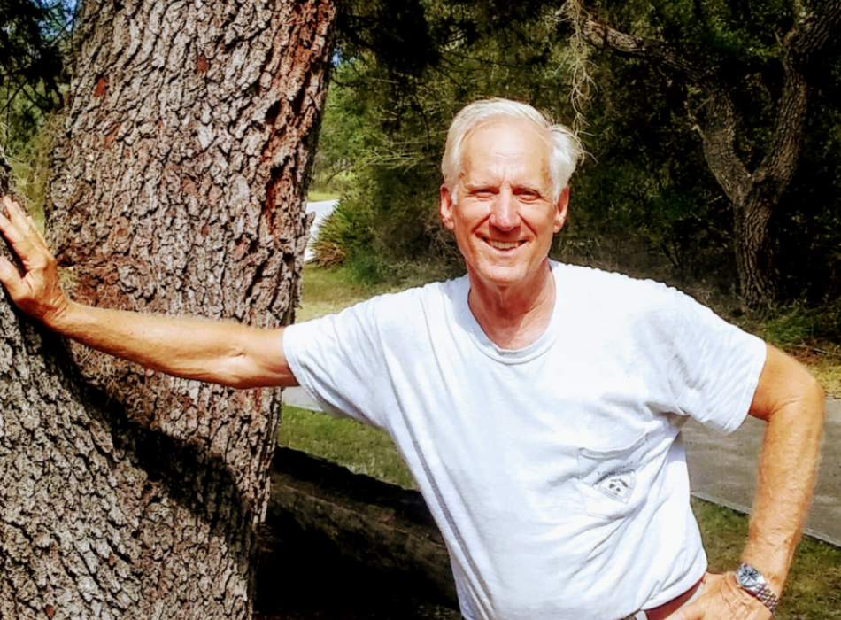 Volunteer Bill Johnson