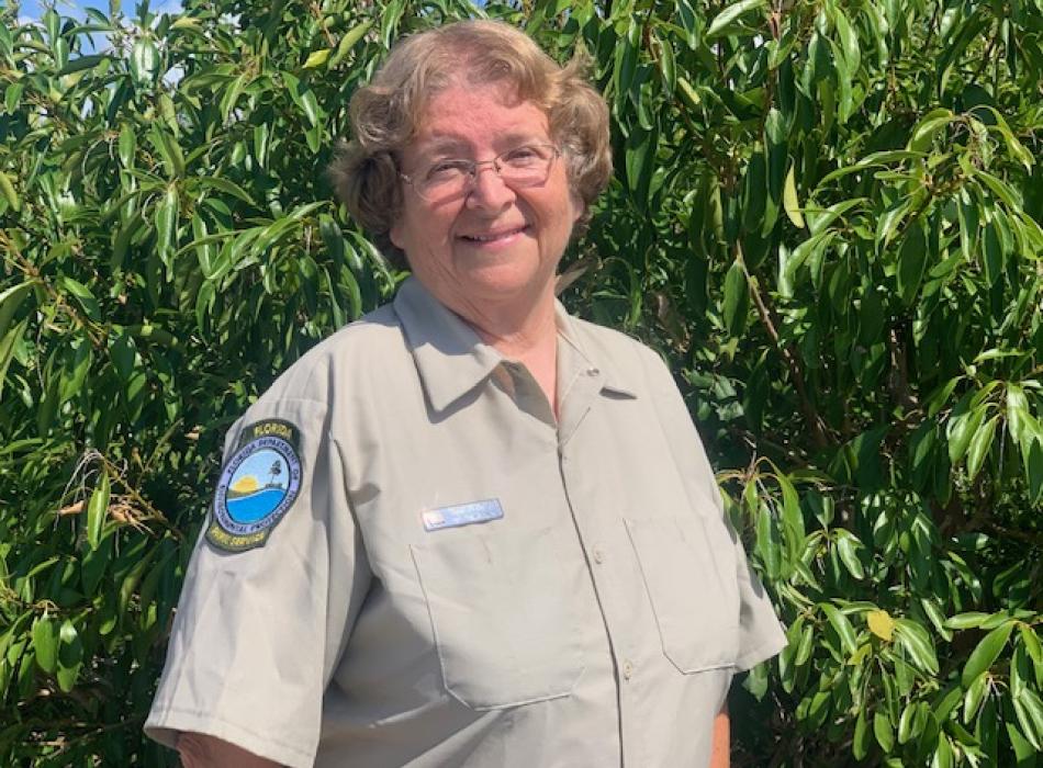 Sebastian Inlets Toll Collector Elizabeth Barrett smiling at the camera