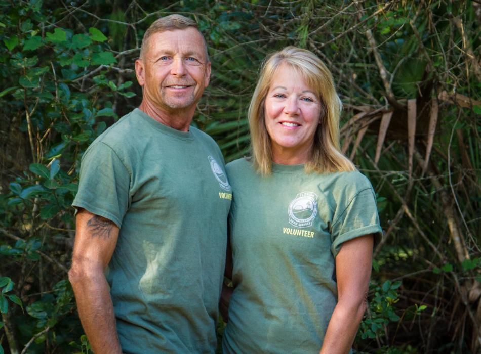 Volunteers Robert and Sonya Childs